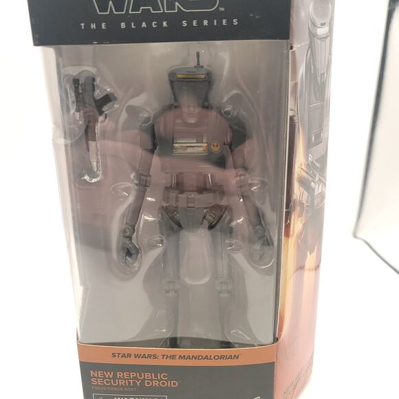 Star Wars Black Series Lando Republic Security Droid Reva New in Packaging - Picture 7 of 9